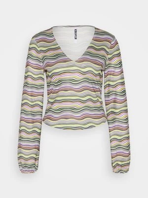 Obrázek produktu Top s dlouhým rukávem Neon & Nylon