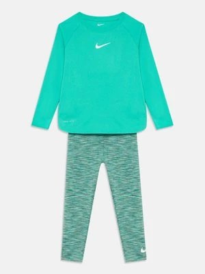 Obrázek produktu Top s dlouhým rukávem Nike olivová