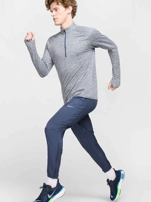 Obrázek produktu Top s dlouhým rukávem Nike Performance