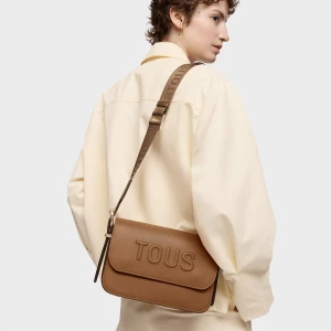 Obrázek produktu Tous - Středně Velká Crossbody Kabelka Ve Velbloudí Hnědé Barvě Tous Brenda -