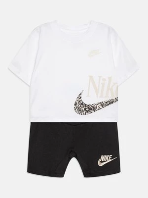 Obrázek produktu Triko s potiskem Nike černá