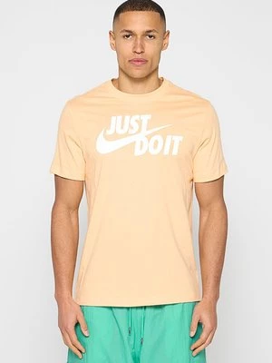 Obrázek produktu Triko s potiskem Nike oranžová
