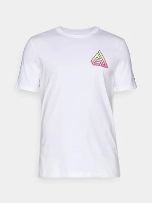 Obrázek produktu Triko s potiskem Nike Performance