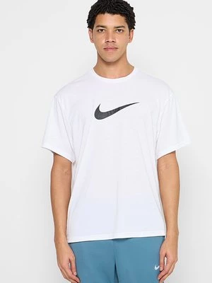 Obrázek produktu Triko s potiskem Nike Performance