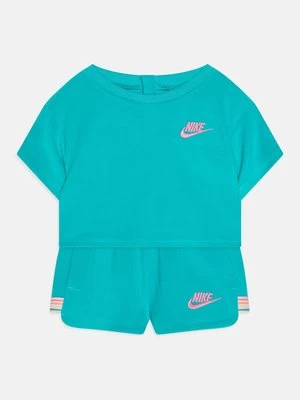 Obrázek produktu Triko s potiskem Nike zelená