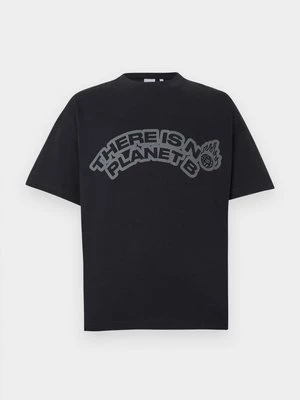 Obrázek produktu Triko s potiskem The Tracksuit Club