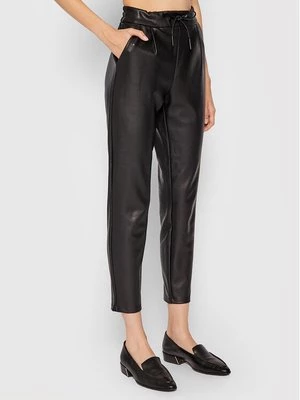 Obrázek produktu Vero Moda Kalhoty z imitace kůže Eva 10205737 Černá Relaxed Fit