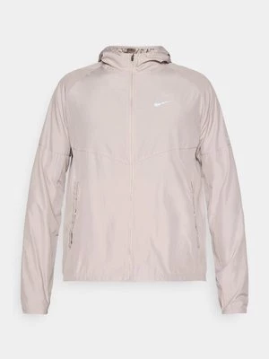 Obrázek produktu Větrovka Nike Performance