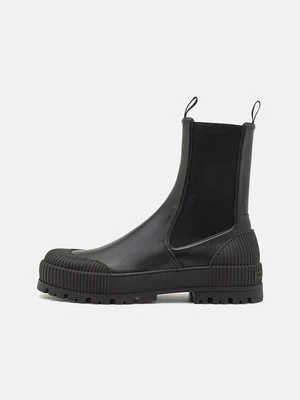 Obrázek produktu Vysoká obuv Emporio Armani