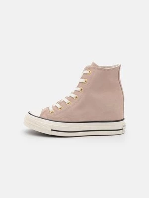Obrázek produktu Vysoké tenisky Converse