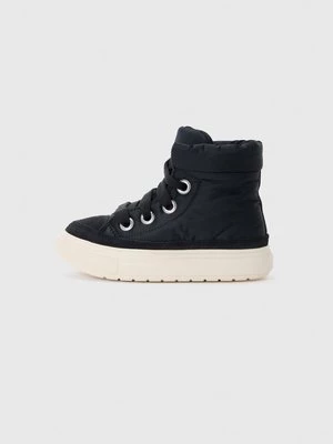 Obrázek produktu Vysoké tenisky Converse