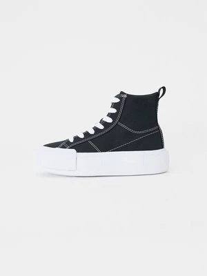 Obrázek produktu Vysoké tenisky Converse