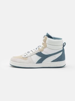 Obrázek produktu Vysoké tenisky Diadora