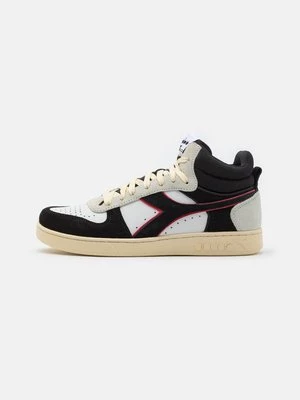 Obrázek produktu Vysoké tenisky Diadora