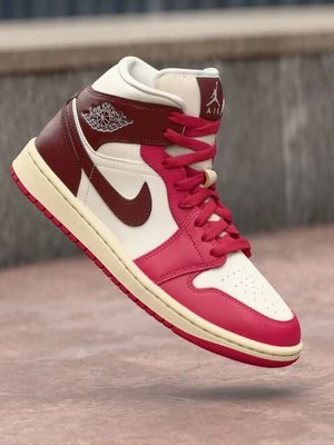 Obrázek produktu Vysoké tenisky Jordan