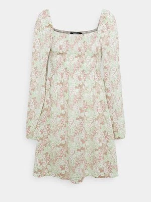 Obrázek produktu Žerzejové šaty Gina Tricot