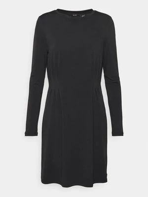 Obrázek produktu Žerzejové šaty Vero Moda