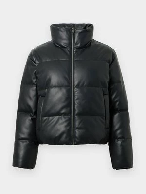 Obrázek produktu Zimní bunda Abercrombie & Fitch černá