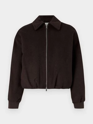 Obrázek produktu Zimní bunda Abercrombie & Fitch hnědá