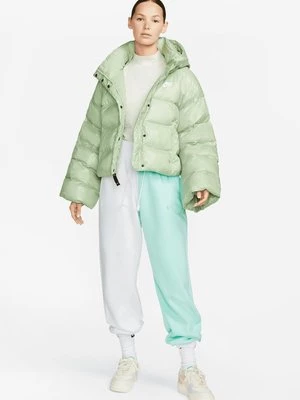 Obrázek produktu Zimní bunda Nike zelená