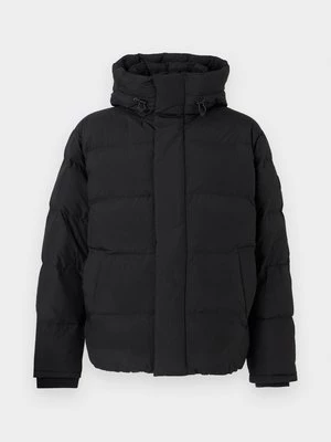 Obrázek produktu Zimní bunda Tommy Jeans