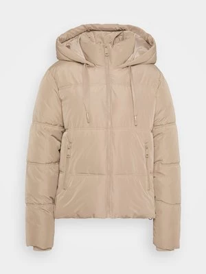 Obrázek produktu Zimní bunda Vero Moda Tall