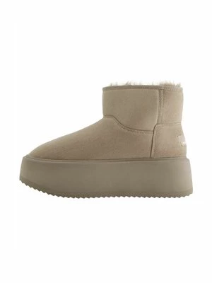 Obrázek produktu Zimní obuv Bershka