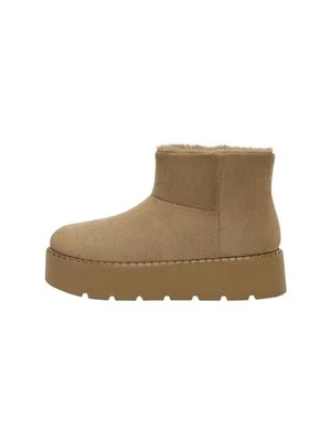 Obrázek produktu Zimní obuv PULL&BEAR
