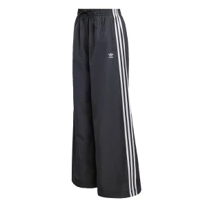 Obrázek produktu ADIDAS ORIGINALS Kalhoty 'Firebird Adilenium' černá / bílá