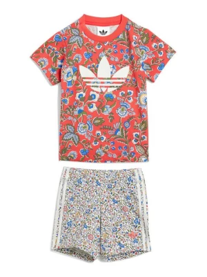 Obrázek produktu adidas Sada T-shirt a šortky Liberty London JY3016 Červená Regular Fit