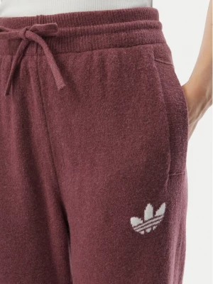 Obrázek produktu adidas Teplákové kalhoty Essentials IA4436 Bordó Loose Fit