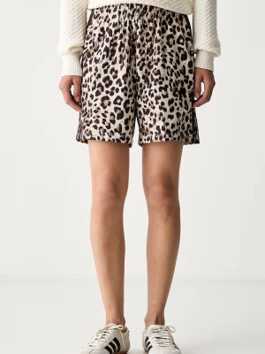 Obrázek produktu adidas teplákové šortky dámské s bavlnou Leopard Pack béžová