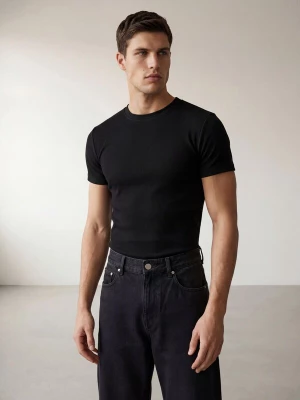 Obrázek produktu ARMIE Tričko 'The Peter Slim-Fit Ribbed T-shirt - Black' černá