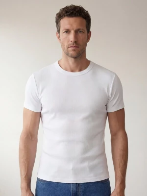 Obrázek produktu ARMIE Tričko 'The Peter Slim-Fit Ribbed T-shirt - White' bílá