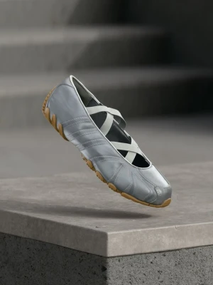 Obrázek produktu Baleríny s páskem adidas Originals stříbrná