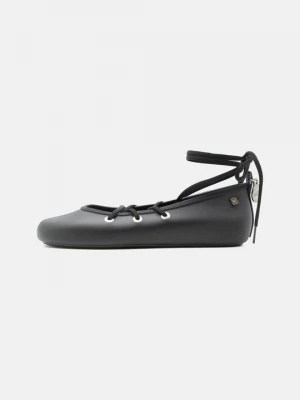 Obrázek produktu Baleríny s páskem Melissa černá