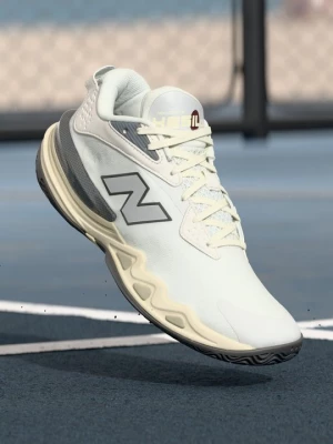 Obrázek produktu Basketbalové boty New Balance