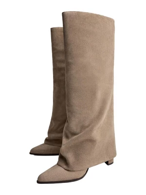 Obrázek produktu Bershka Kozačky hnědá