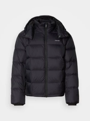 Obrázek produktu Bunda z prachového peří Calvin Klein černá