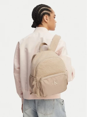 Obrázek produktu Calvin Klein Batoh Teddy Medium Backpack IU0IU00650 Béžová