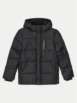 Obrázek produktu Calvin Klein Jeans Zimní bunda Essential IB0IB01276 Černá Regular Fit