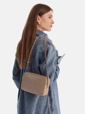 Obrázek produktu Calvin Klein Kabelka Emblem Aop Elongated Camera Bag LV04F3268G Béžová