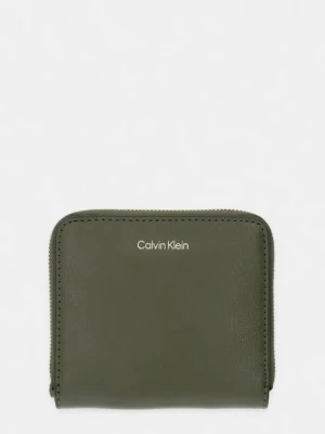 Obrázek produktu Calvin Klein Peněženka dámská z imitace kůže zelená