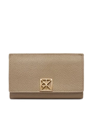 Obrázek produktu Calvin Klein Peněženka Emblem Hw Pebble Snap Cardholder LV04F1127G Béžová