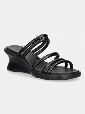 Obrázek produktu Camper pantofle na klínku dámské kožené Louise Sandal černá