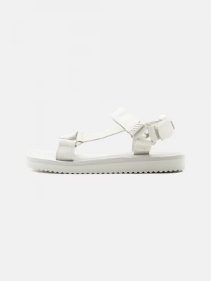 Obrázek produktu Chodecké sandály Pier One By Zalando