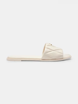 Obrázek produktu Coach pantofle na plochém podpatku dámské kožené Holly Quilted Leather Sandal