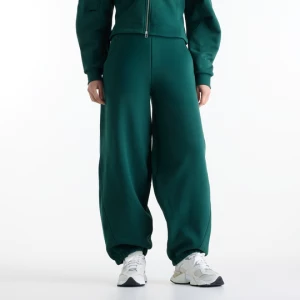 Obrázek produktu Dámské kalhoty New Balance WB62L0NLNOG – zelené