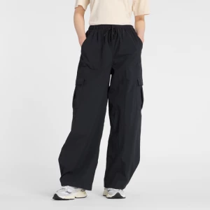 Obrázek produktu Dámské kalhoty New Balance WP53504BK – černé