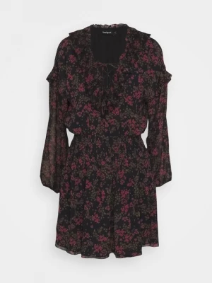 Obrázek produktu Denní šaty Desigual bordeaux